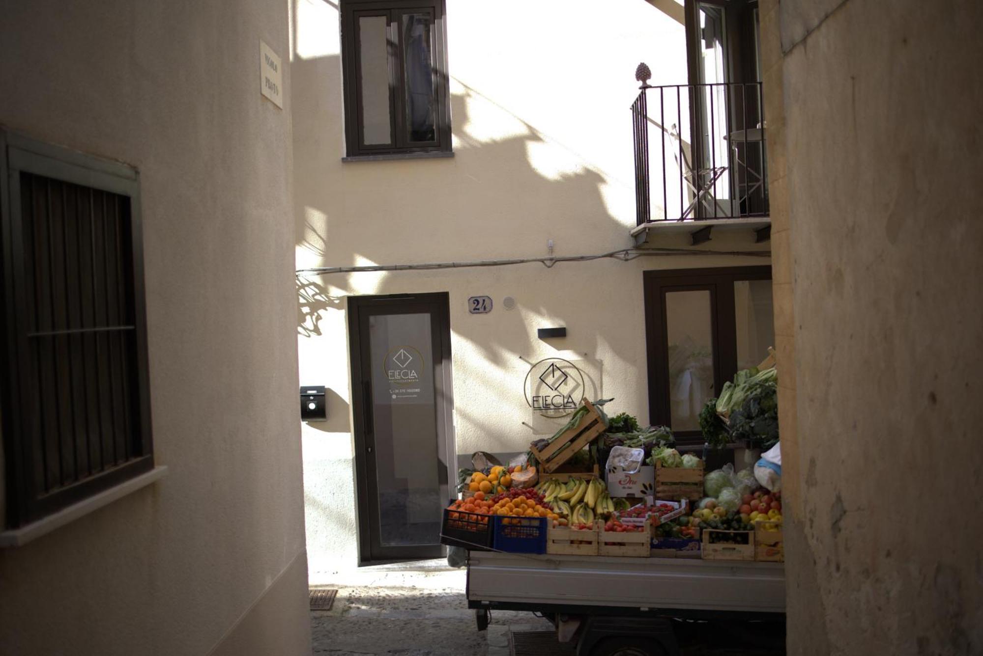 Elecla Appartement Cefalù Buitenkant foto